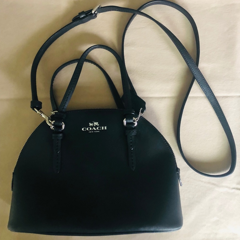 Coach Purse NWOT, black, removable shoulder strap